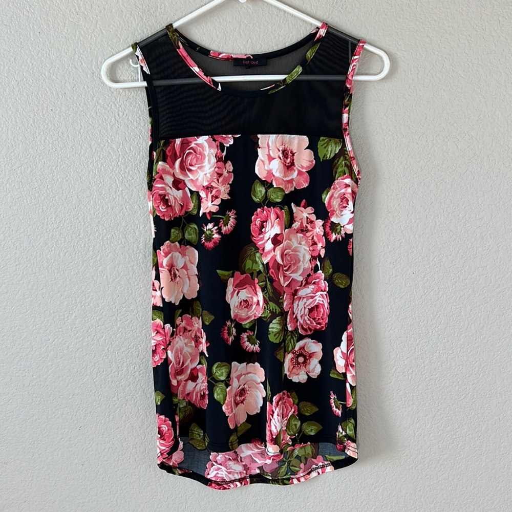 First Love Sleeveless Mesh Floral Top Size Medium